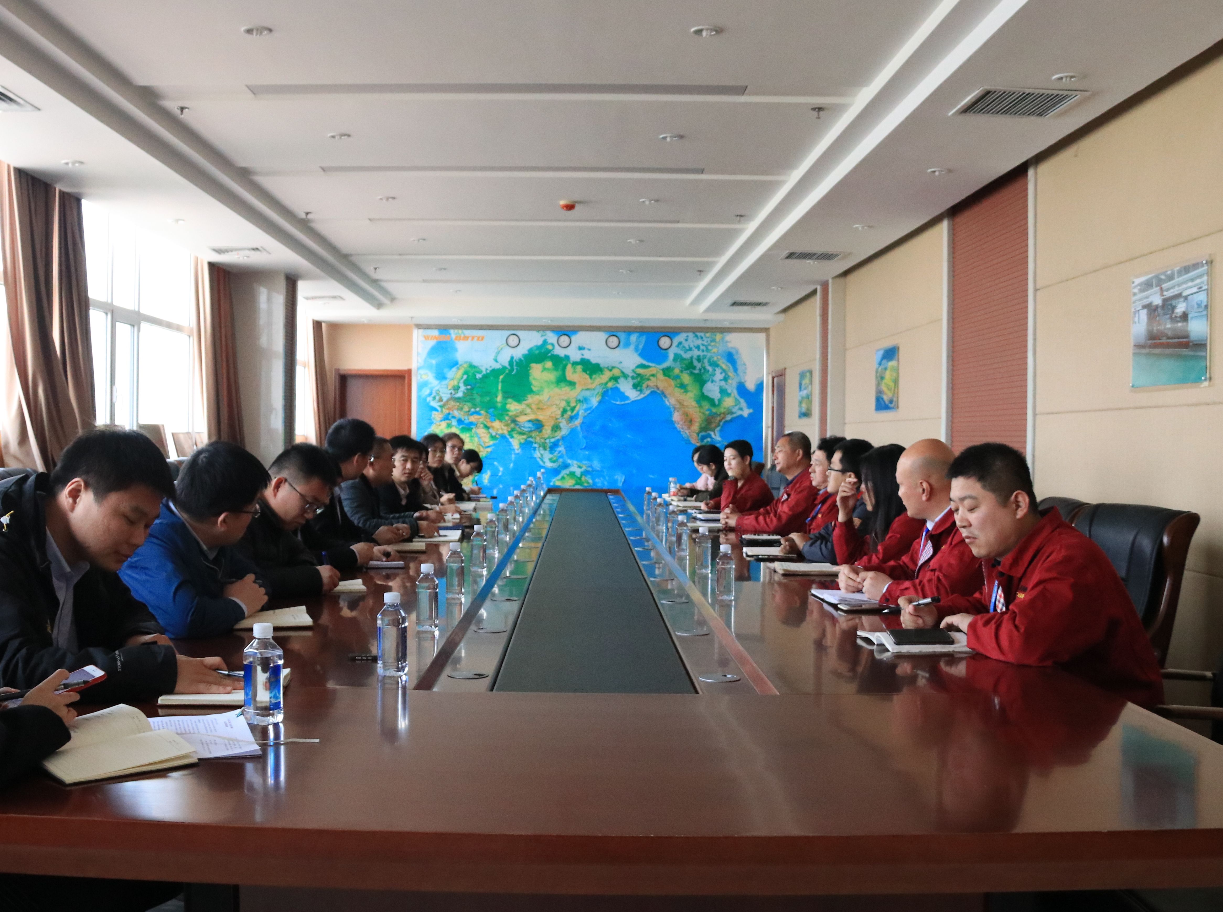 墾利區(qū)聯(lián)合調(diào)研組到萬達(dá)橡膠集團(tuán)開展大調(diào)研大走訪活動